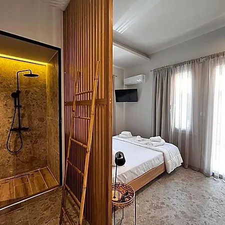 Orfeas Luxury & * Skopelos